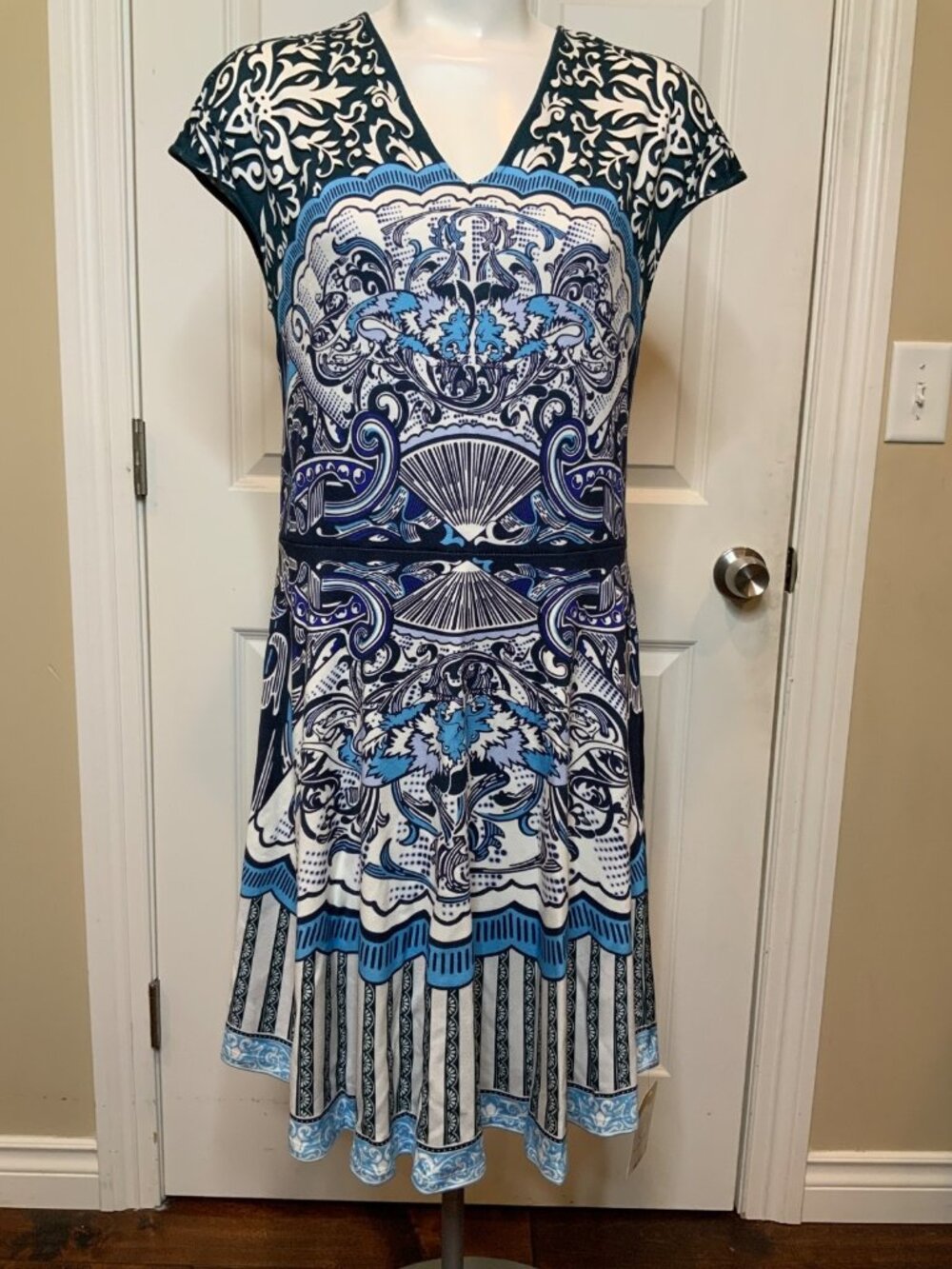 Mary Katrantzou, Blue White Paisley Floral Sleeveless Dress, Size 10